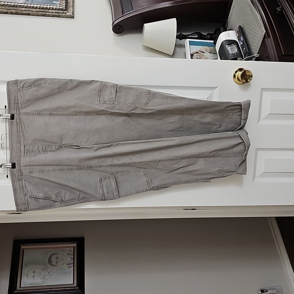 Chico's Gray Pull On Pants